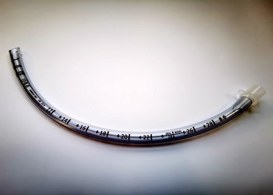 kaufen Mundluftröhrenintubation Murphy Eyes Oral Endotracheal Tubes X Ray 8.0mm on-line-Fertigung